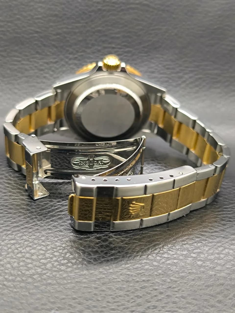 Thumb Submariner Date 16613 Black Superluminova