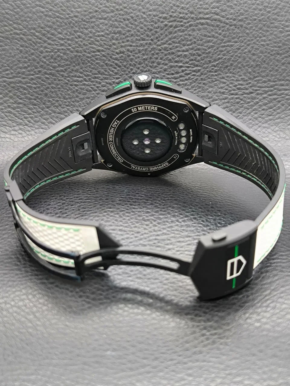 Thumb Connected Calibre E4 Golf Edition