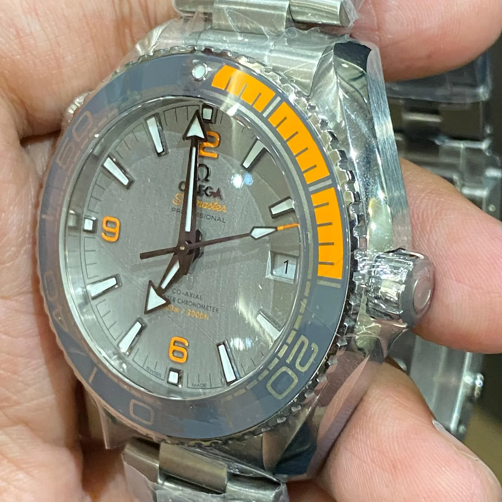 Thumb Seamaster Planet Ocean 600M Co-Axial 43.5 Master Chronometer Titanium / Grey / Bracelet
