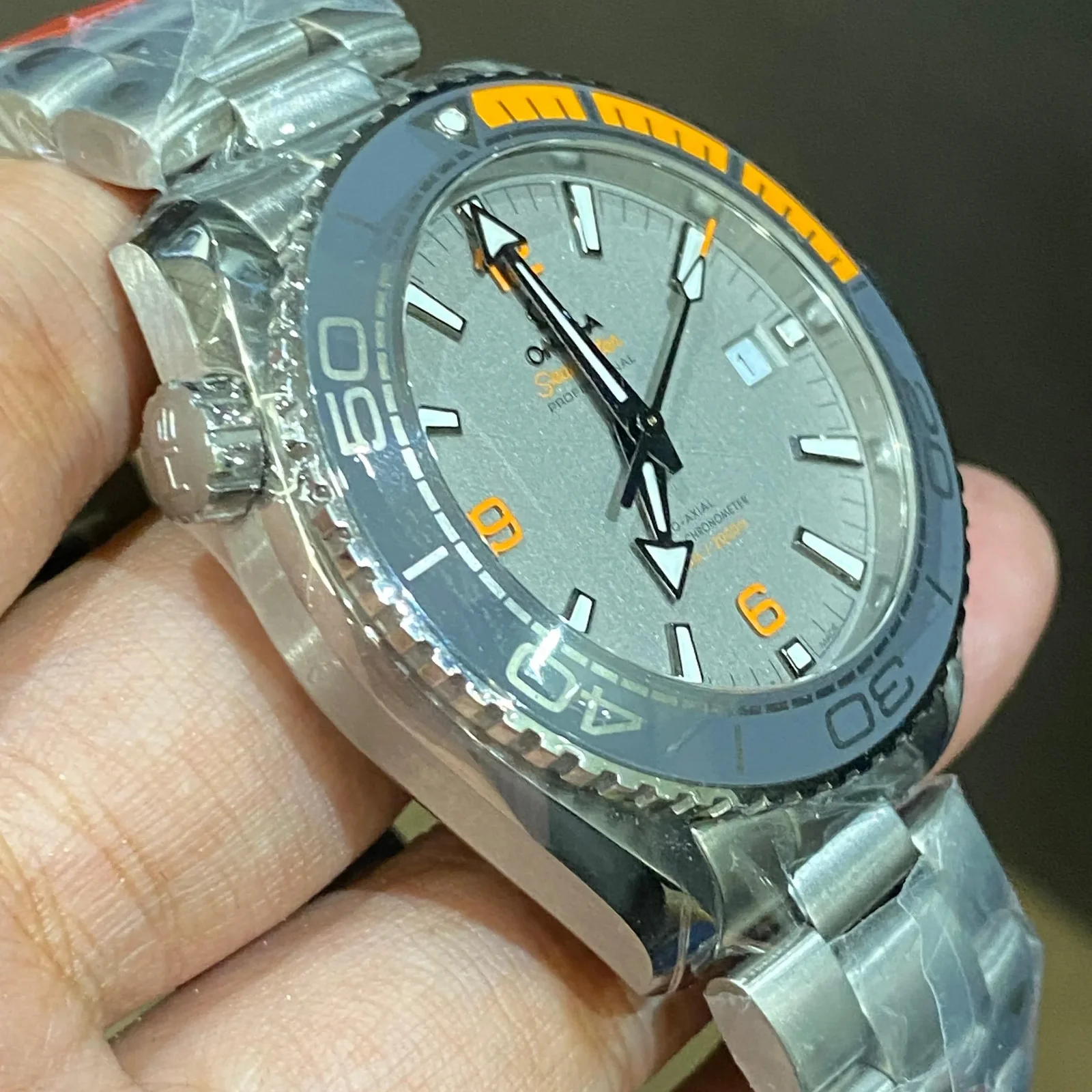 Thumb Seamaster Planet Ocean 600M Co-Axial 43.5 Master Chronometer Titanium / Grey / Bracelet