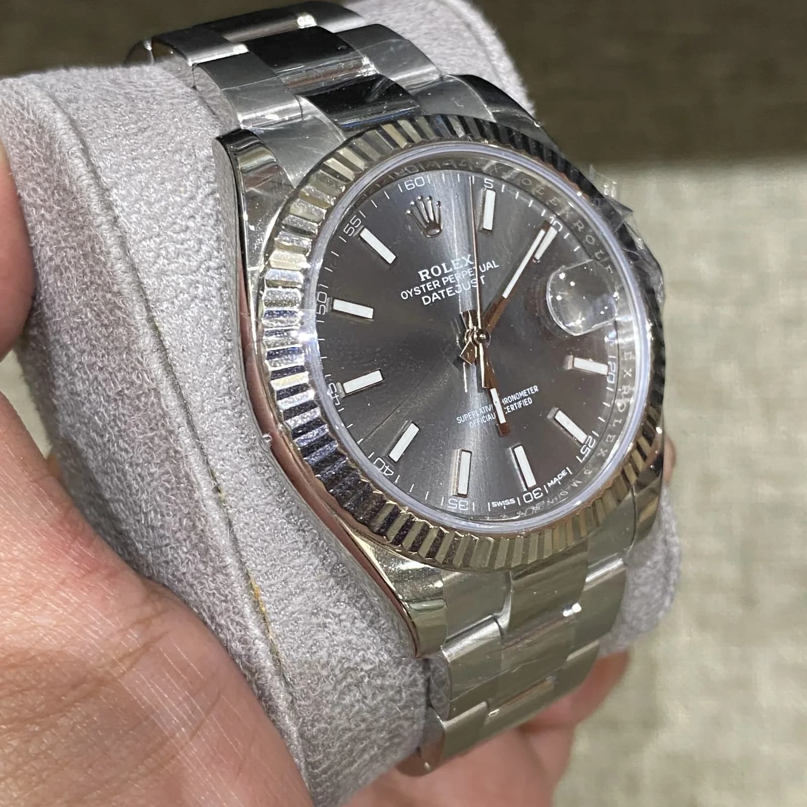 Thumb Datejust 41 Stainless Steel Fluted / Oyster / Dark Rhodium