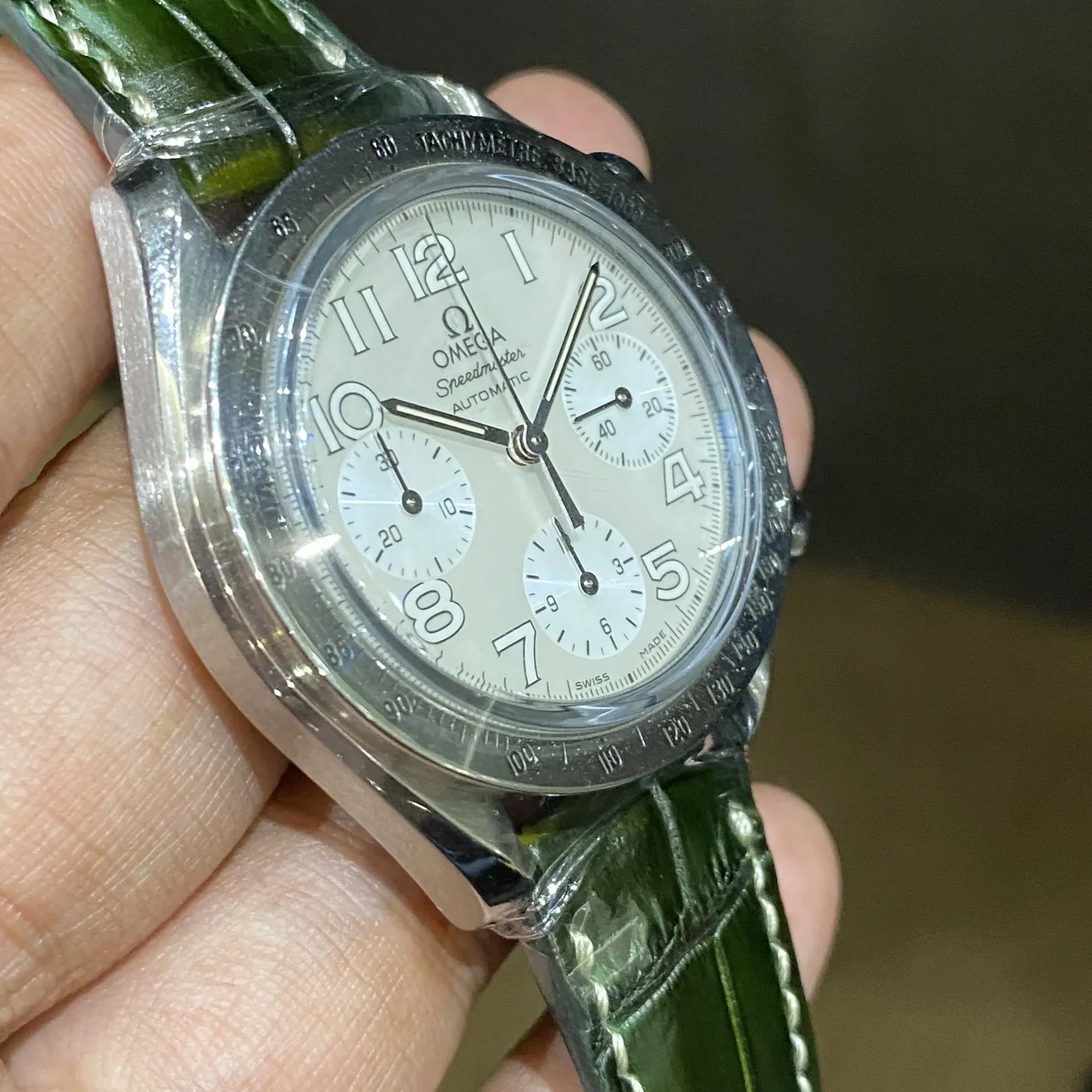 Thumb Speedmaster Reduced Ladies Stainless Steel / MOP / White