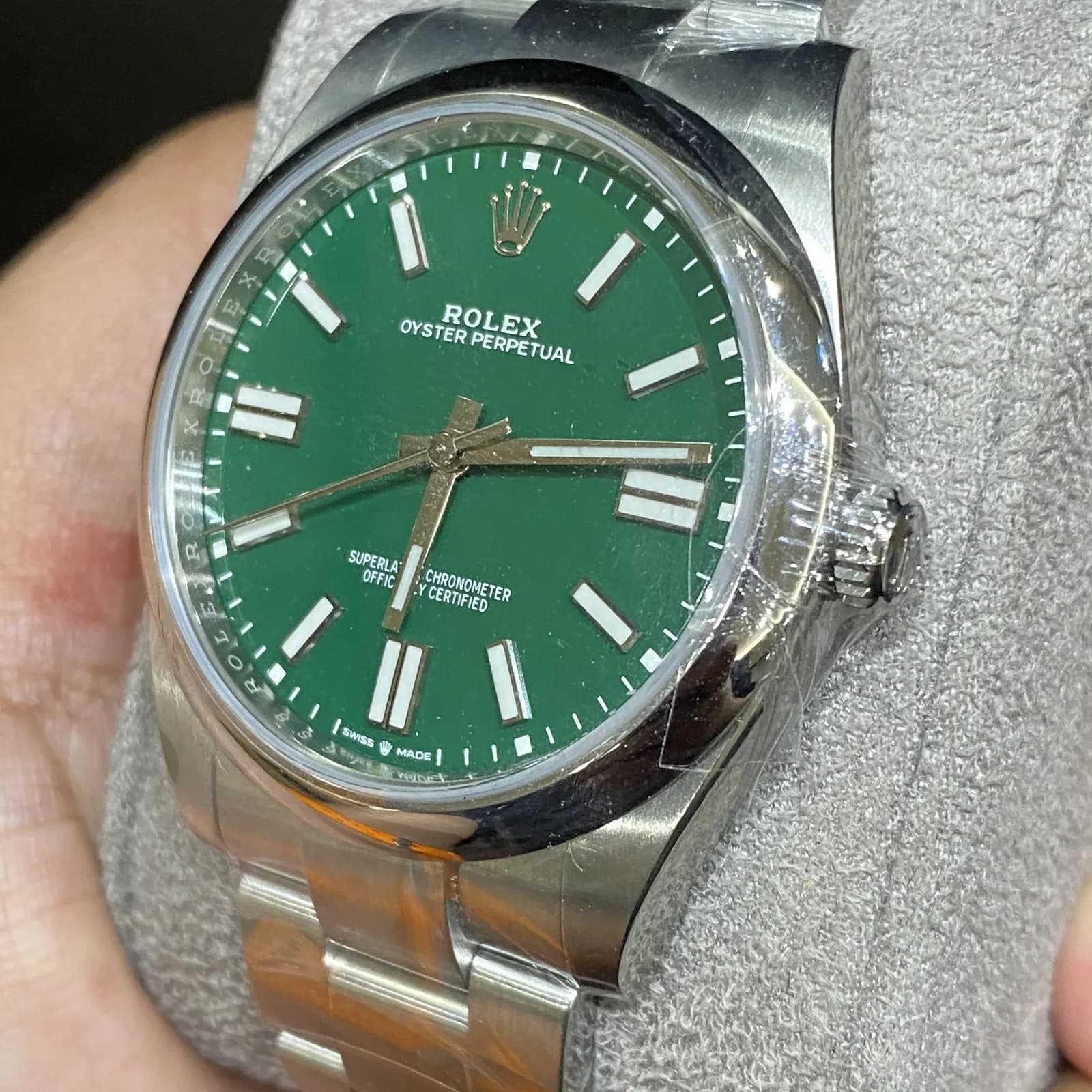 Thumb Oyster Perpetual 41 Stainless Steel / Green
