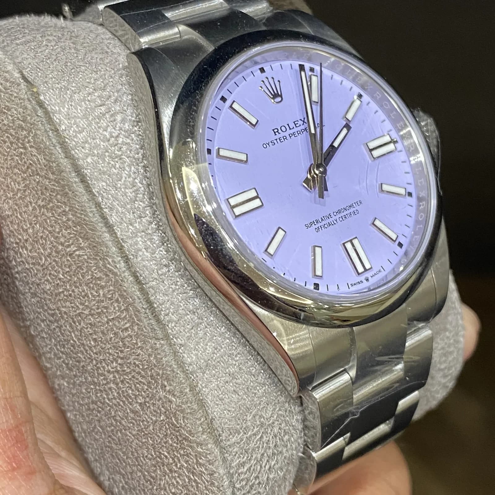 Thumb Oyster Perpetual 41 Stainless Steel / Lavender