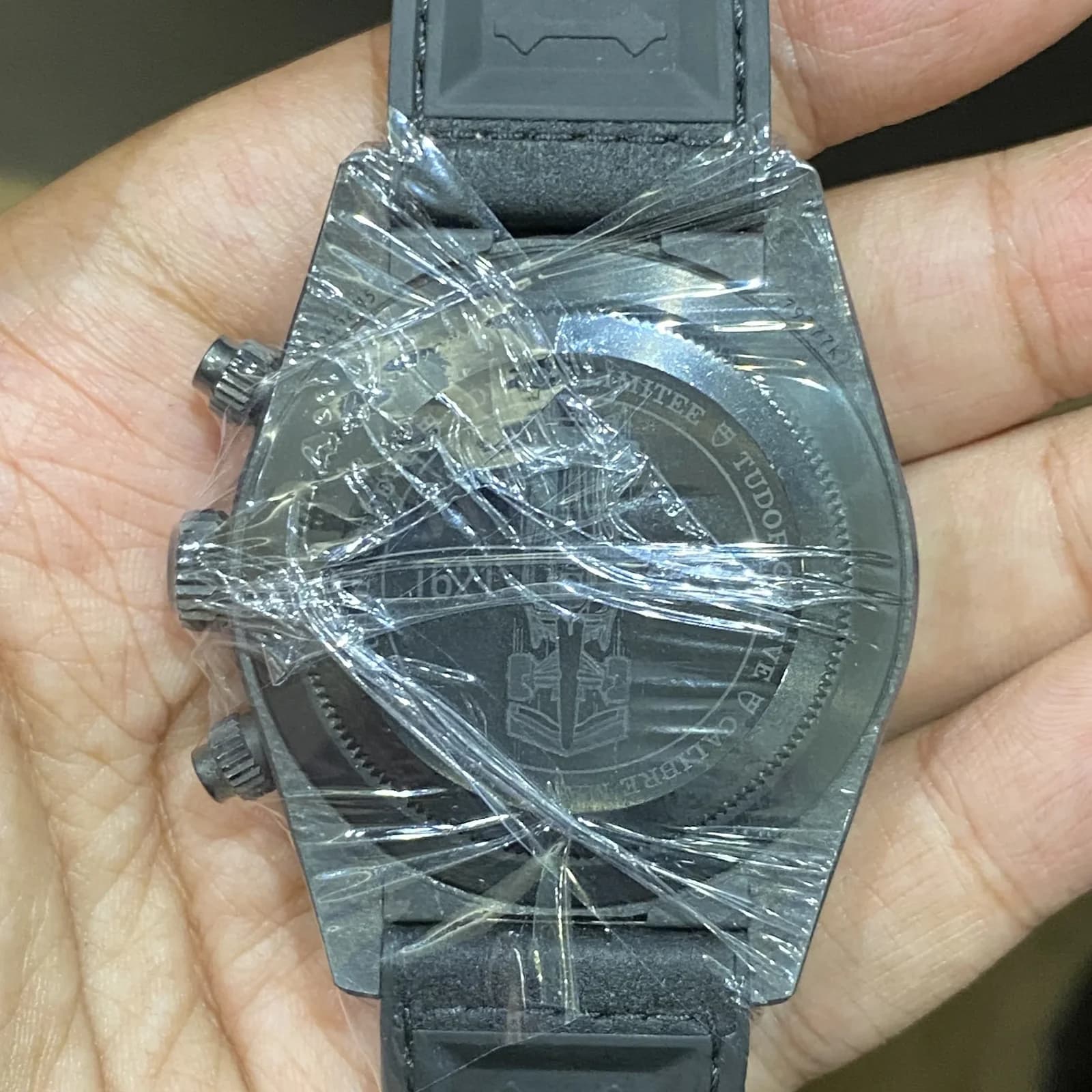 Thumb Black Bay Chronograph ‘Carbon 25’