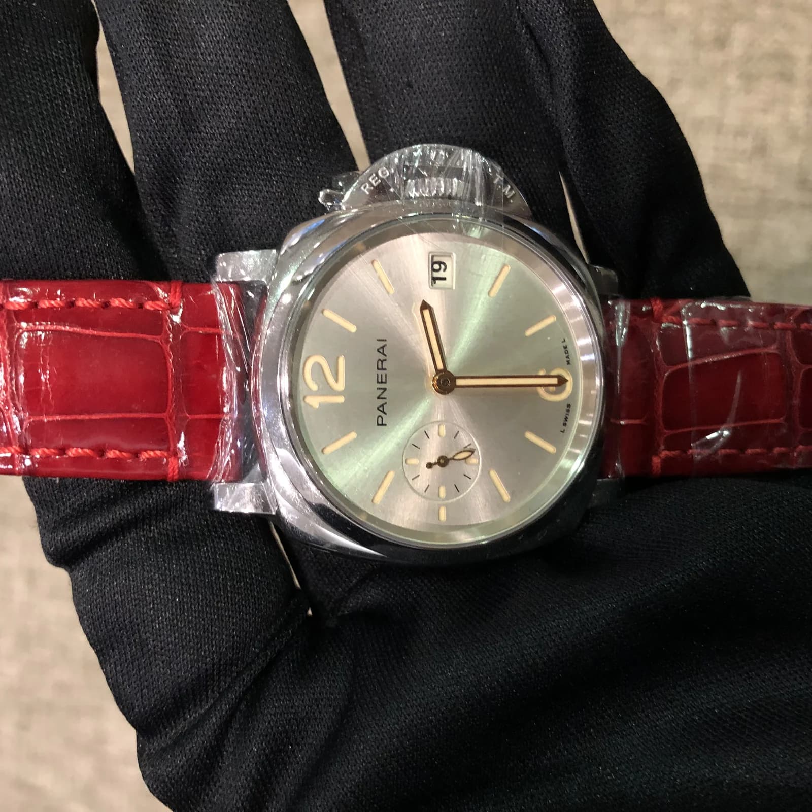 Thumb Luminor Due 38 Automatic Stainless Steel / Silver