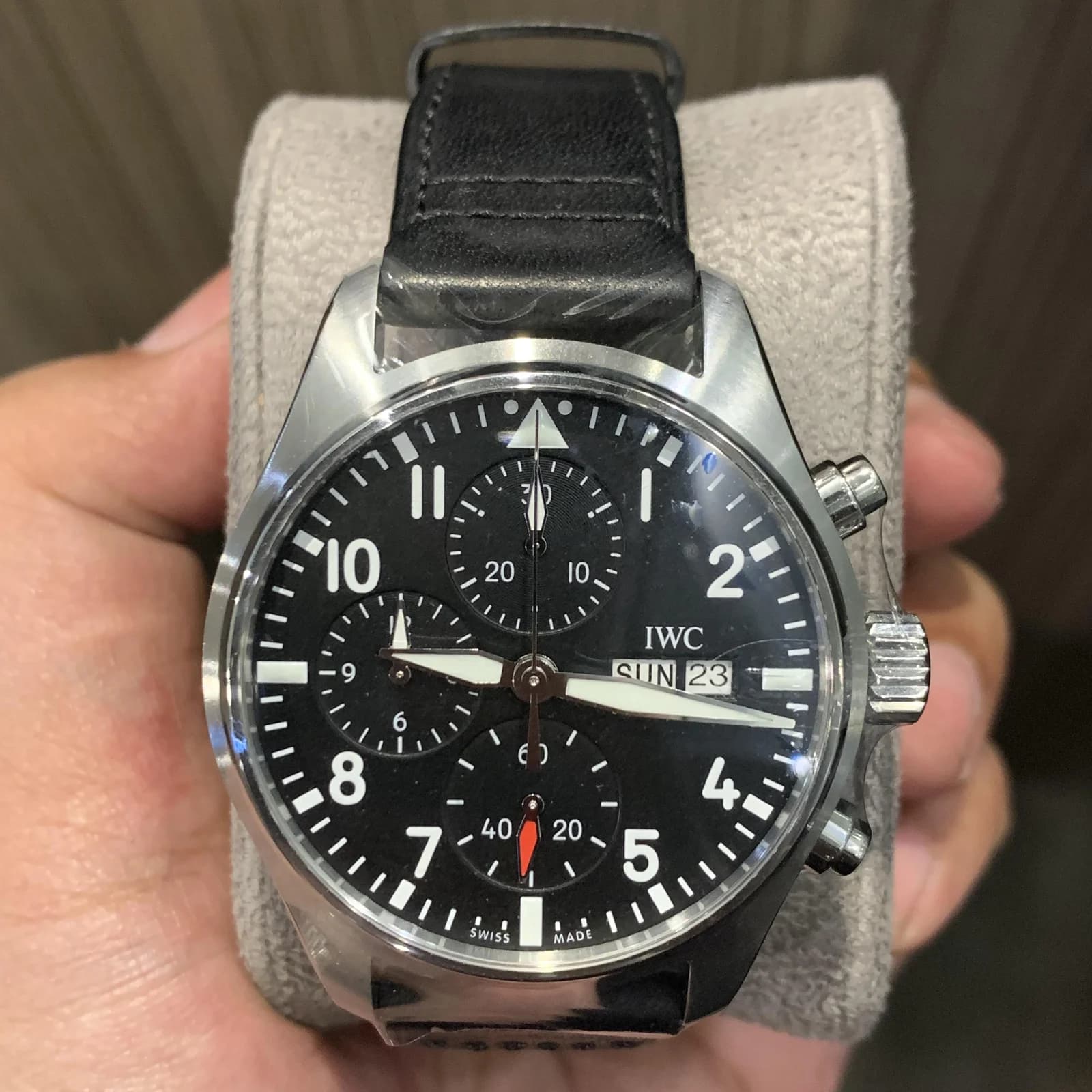 Thumb Pilot's Watch Chronograph 41 Stainless Steel / Black