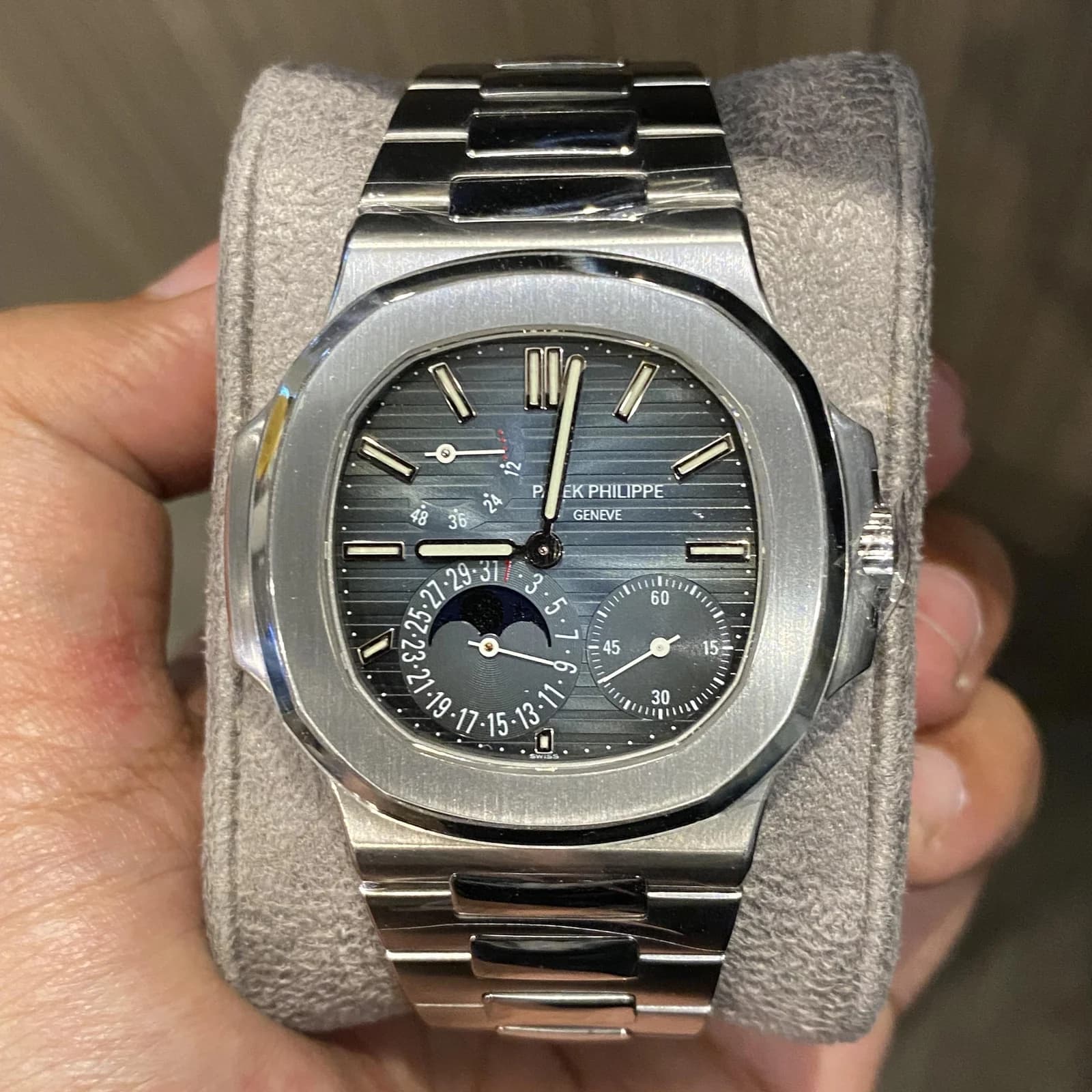 Thumb Nautilus 5712 Stainless Steel / Blue