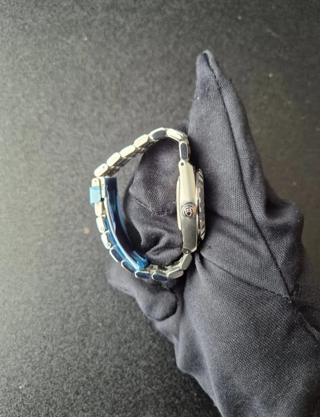 Thumb Royal Date 28 Stainless Steel / Blue - Roman