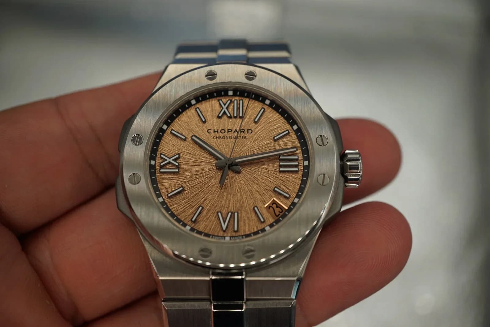 Thumb Alpine Eagle 41 Stainless Steel - Titanium / Salmon / Indonesia