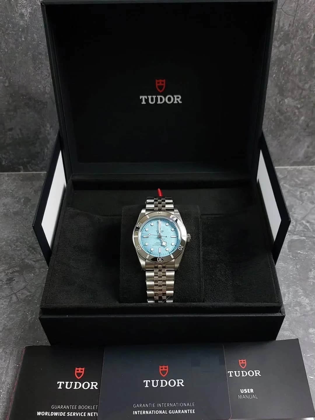 Thumb Black Bay 54 'Lagoon Blue' Stainless Steel