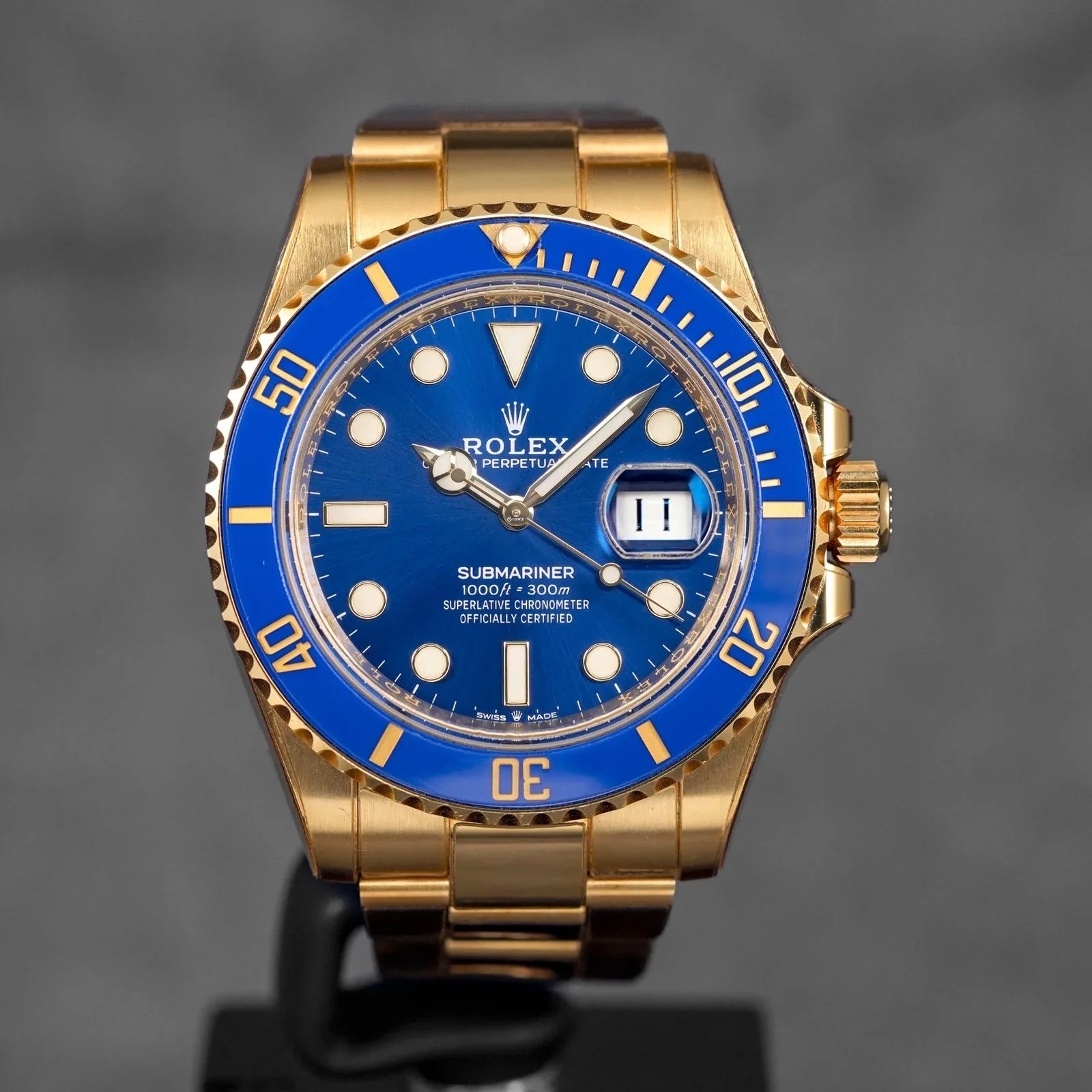 Thumb Submariner Date 41 Yellow Gold / Blue