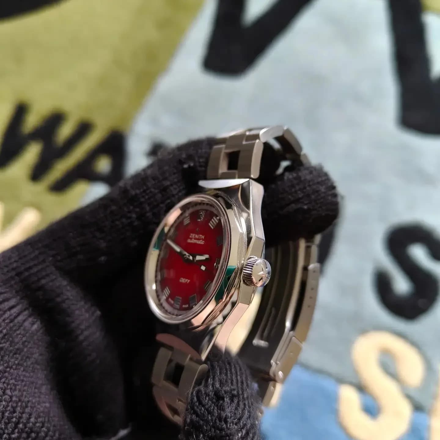 Thumb Defy A3691 Revival