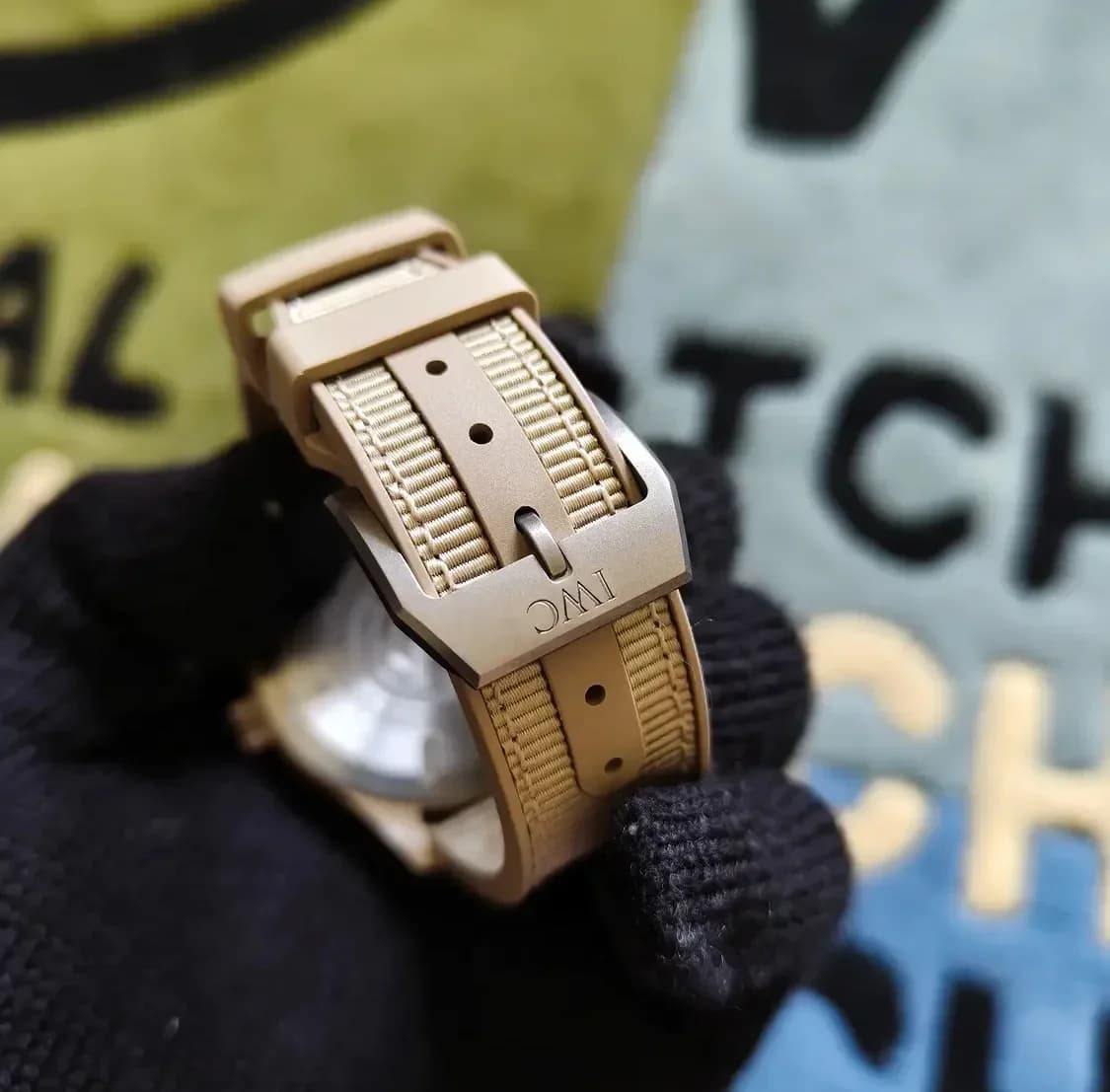 Thumb IWC Pilot's Watch Automatic 41 Top Gun Mojave Desert