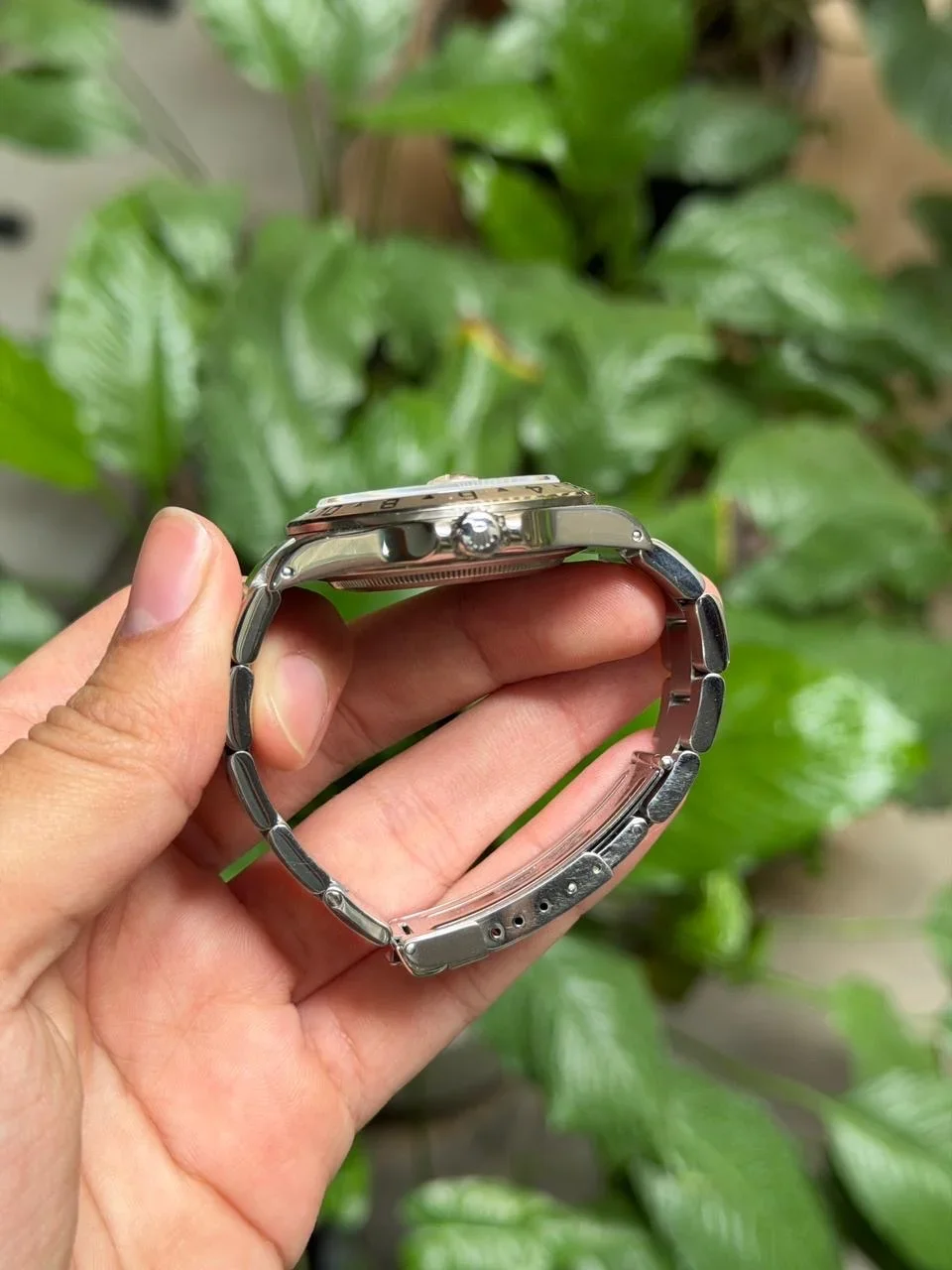 Thumb Explorer II Superluminova