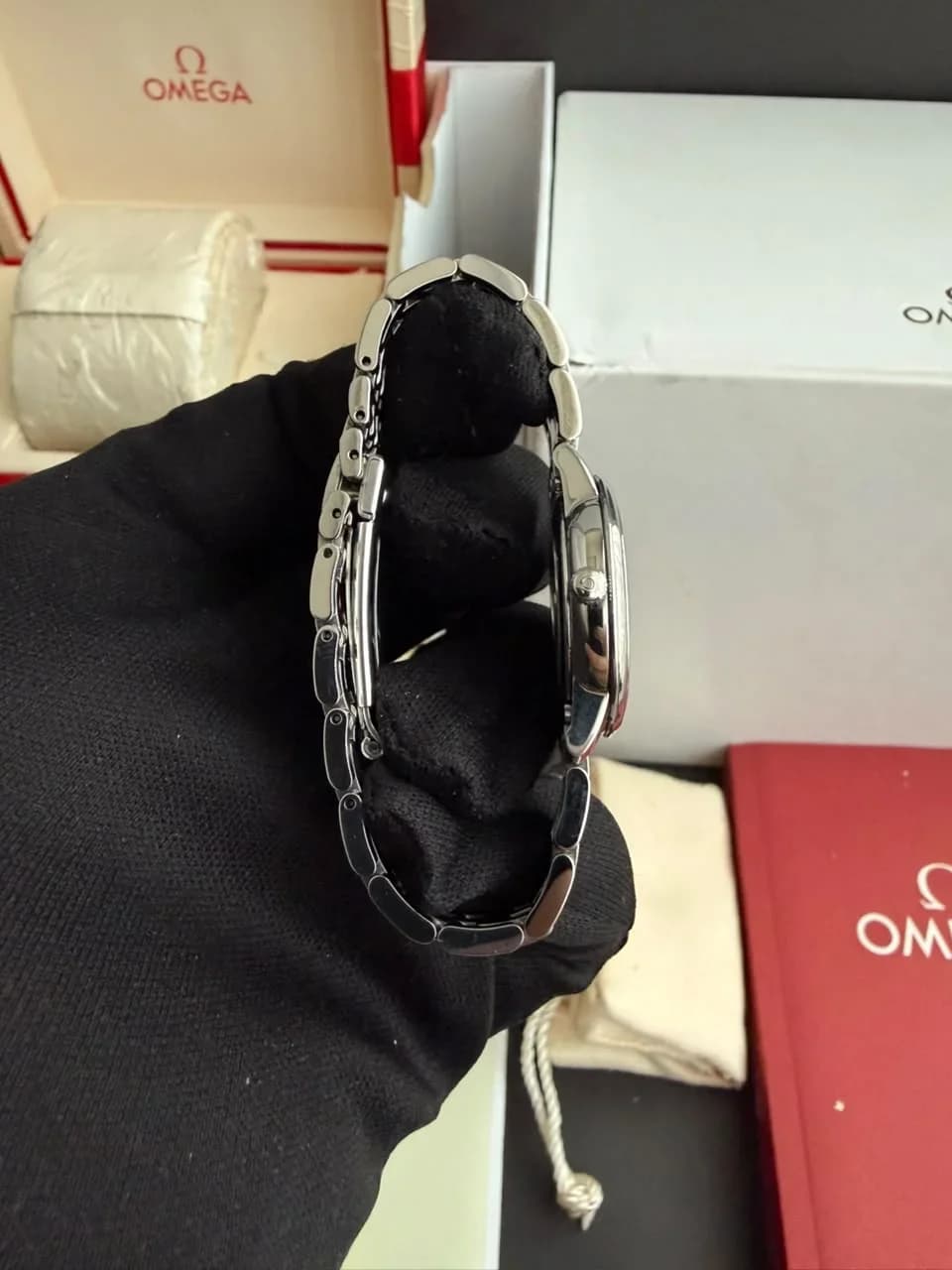 Thumb De Ville Prestige Quartz 27.4 Stainless Steel / Vintage Silver / Bracelet