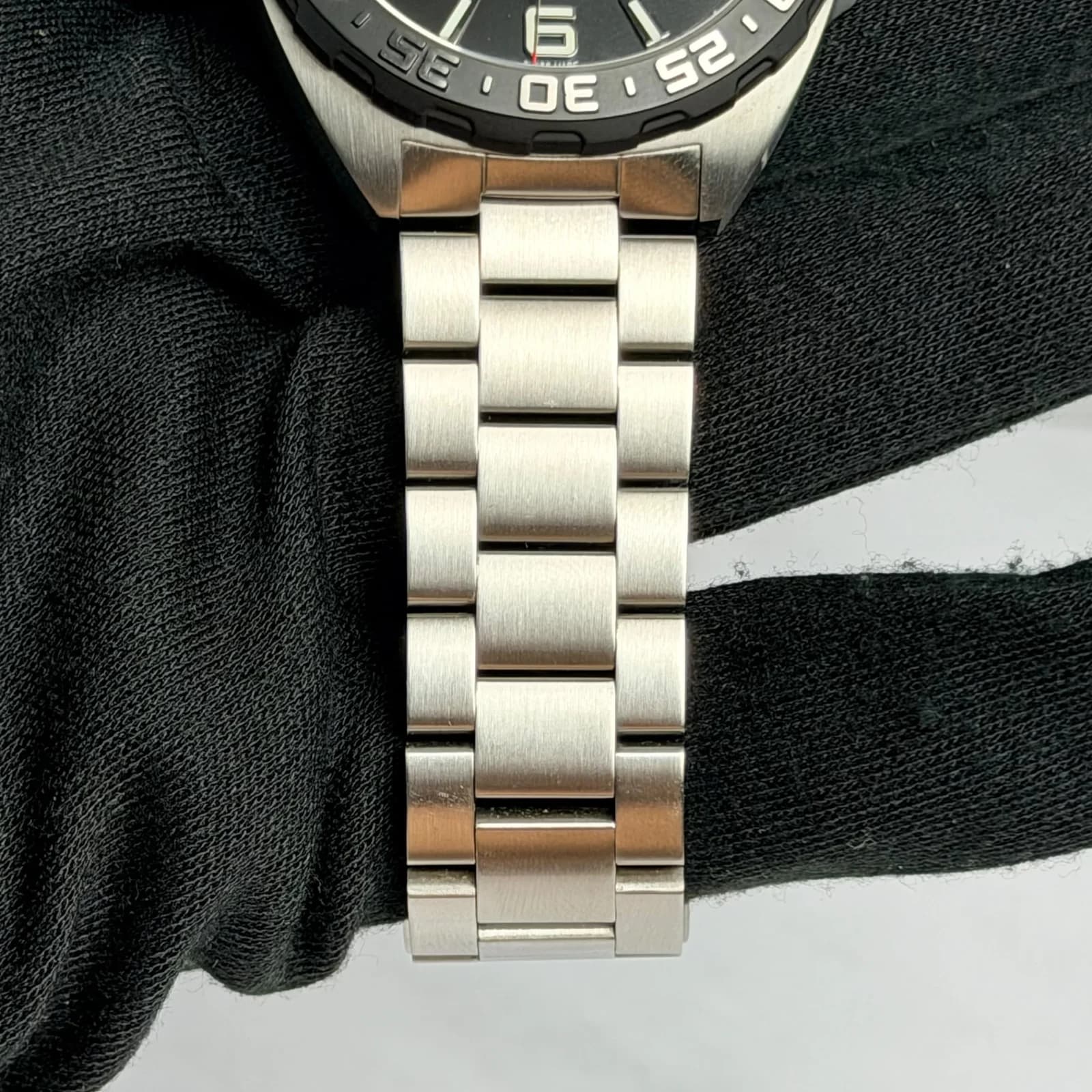 Thumb Formula 1 Quartz 41 Stainless Steel / Black / Bracelet