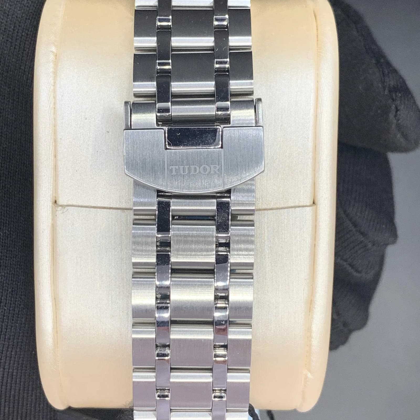 Thumb Royal Date 38 Stainless Steel / Blue - Roman