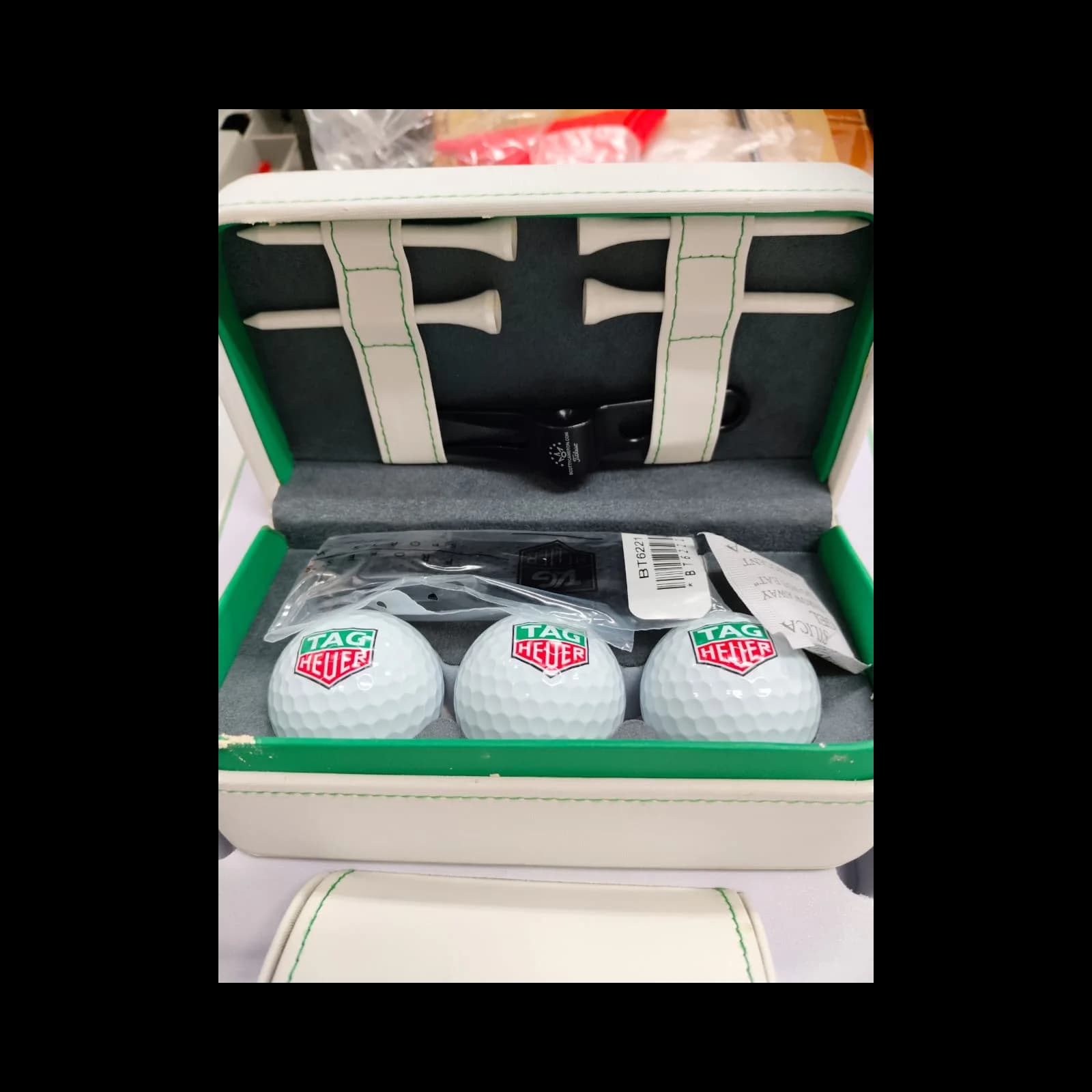 Thumb Connected Calibre E4 Golf Edition