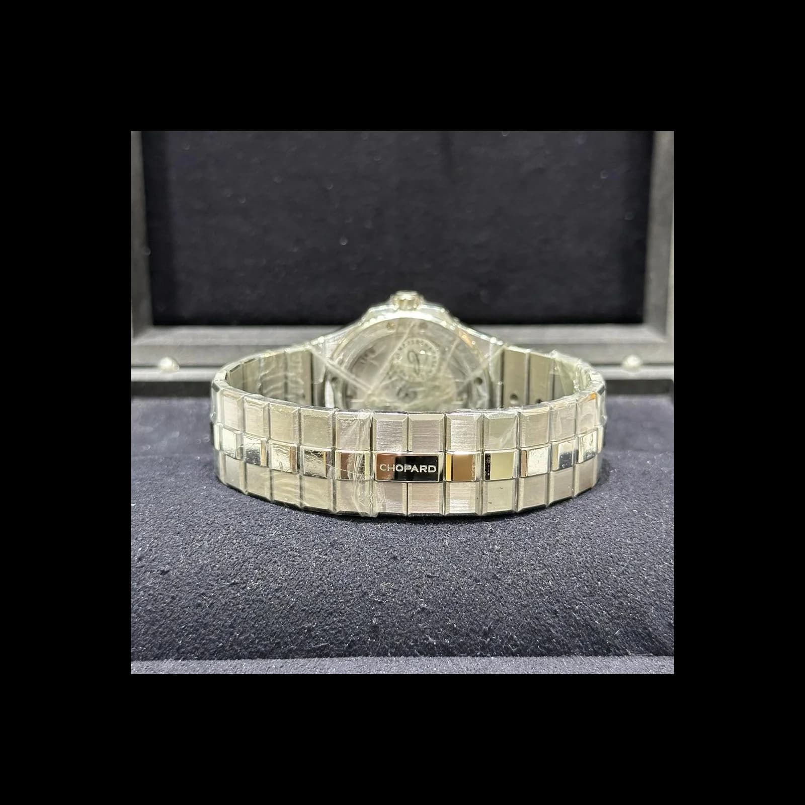 Thumb Alpine Eagle 41 Stainless Steel / Grey