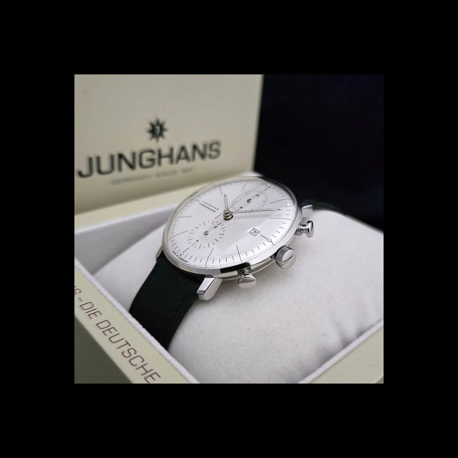 Thumb Max Bill Chronoscope Silver Stick