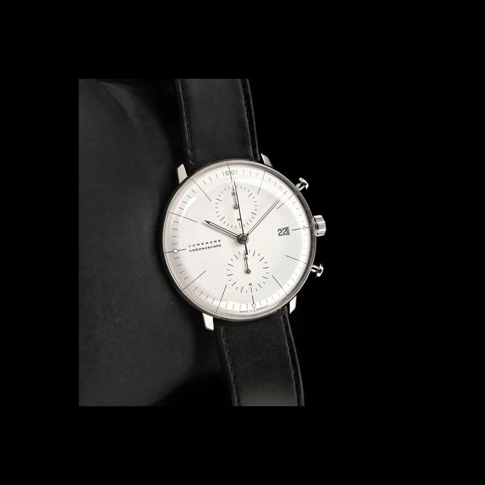 Thumb Max Bill Chronoscope Silver Stick