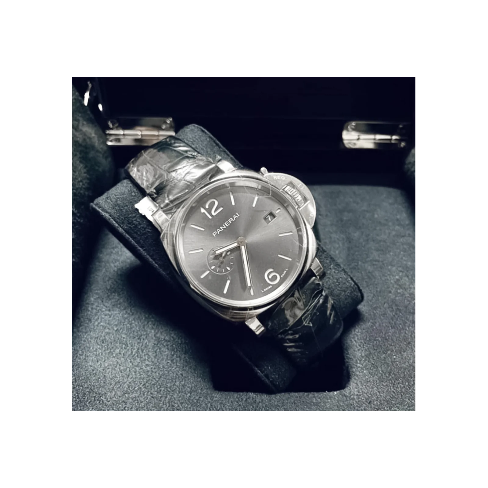 Thumb Luminor Due 42 3 Days Date Stainless Steel / Grey