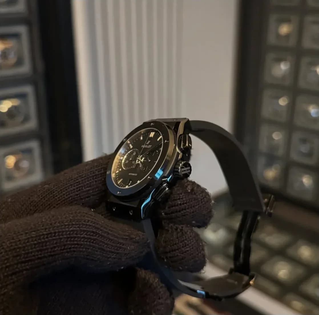 Thumb Classic Fusion 42 Chronograph Ceramic / Black / Alligator