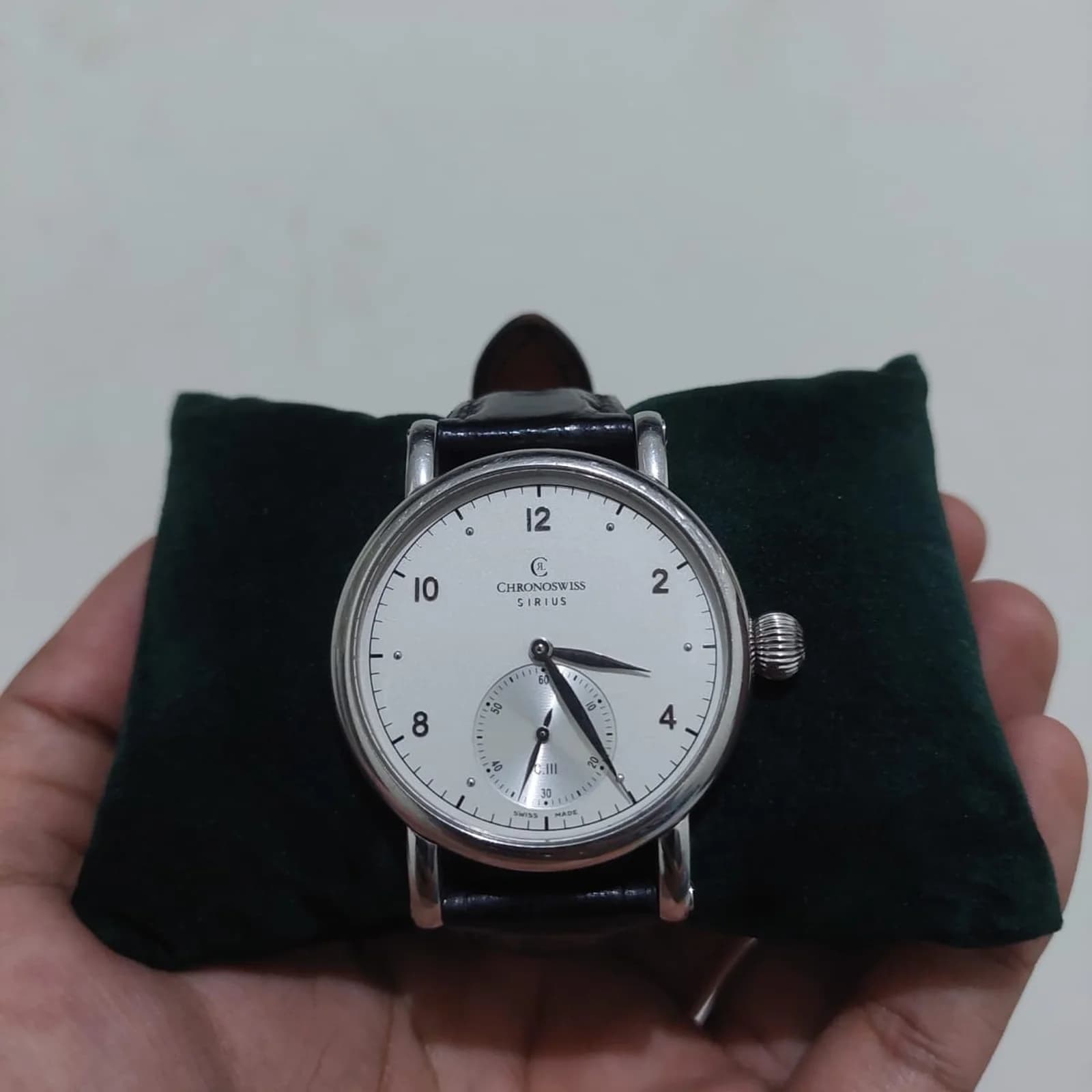 Thumb Sirius Hand Wound White Dial
