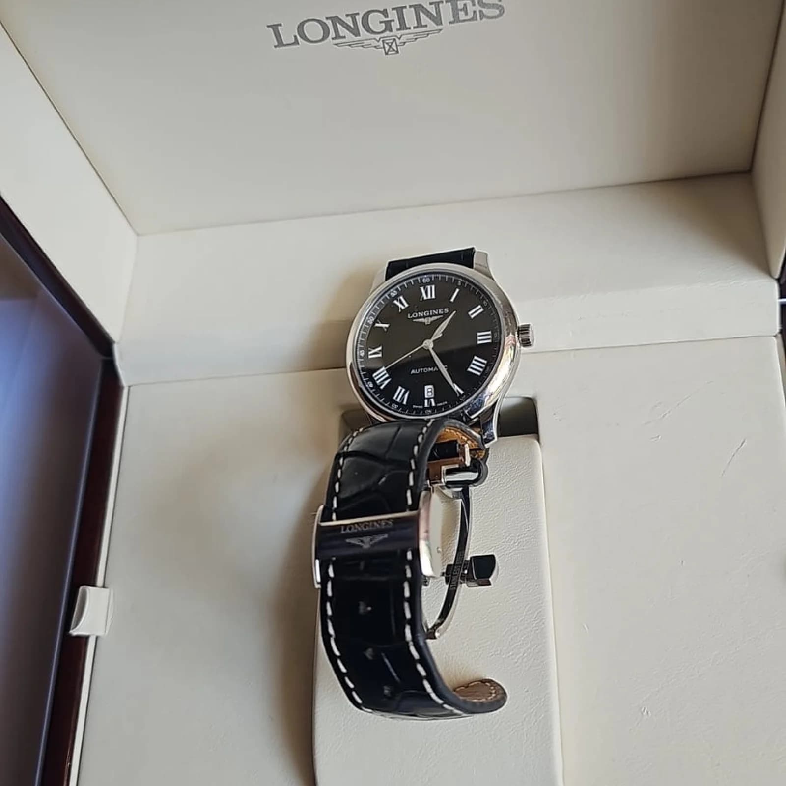 Thumb Master Collection Date 38.5 Stainless Steel Black