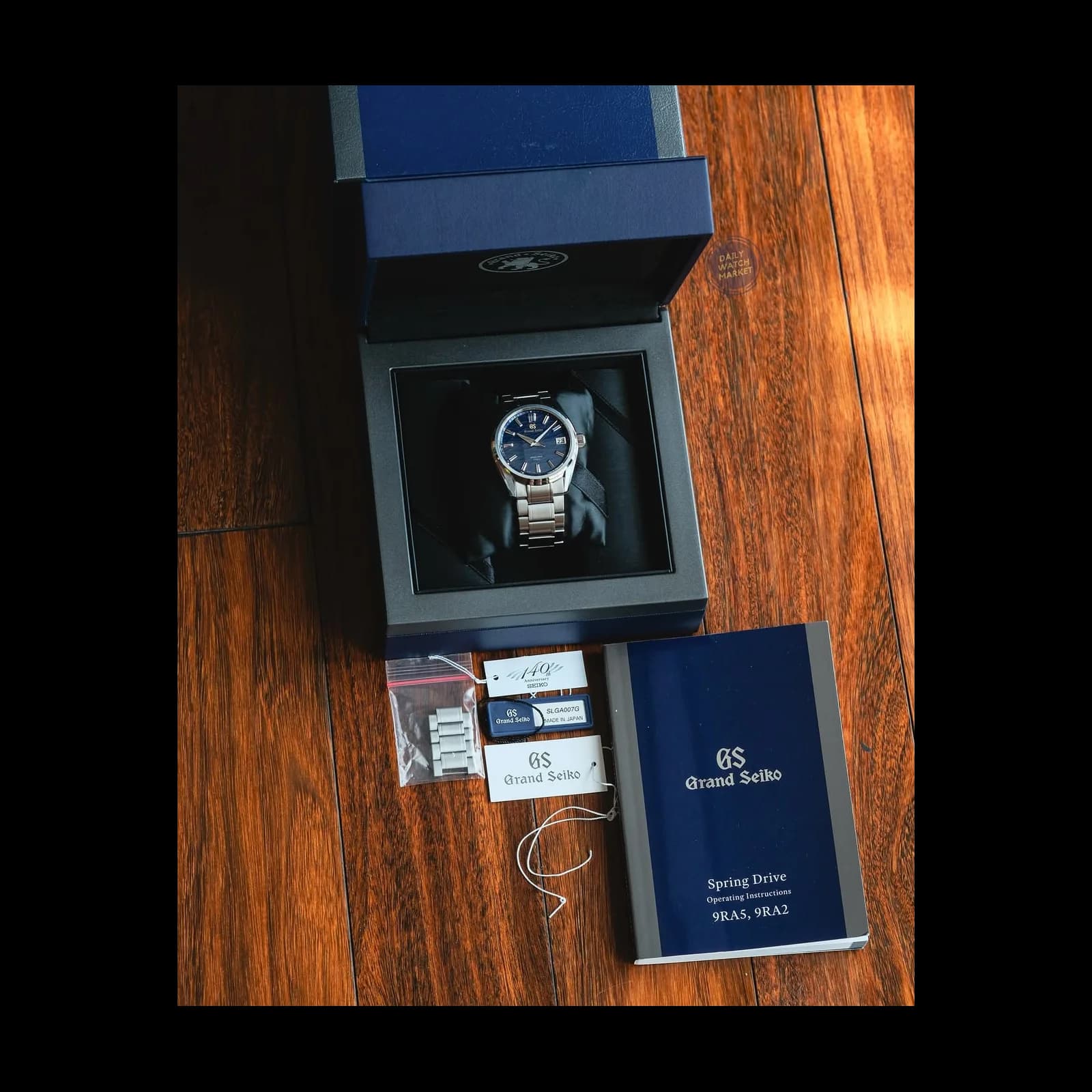 Thumb Spring Drive Evolution 9 Stainless Steel / Lake Suwa / Bracelet