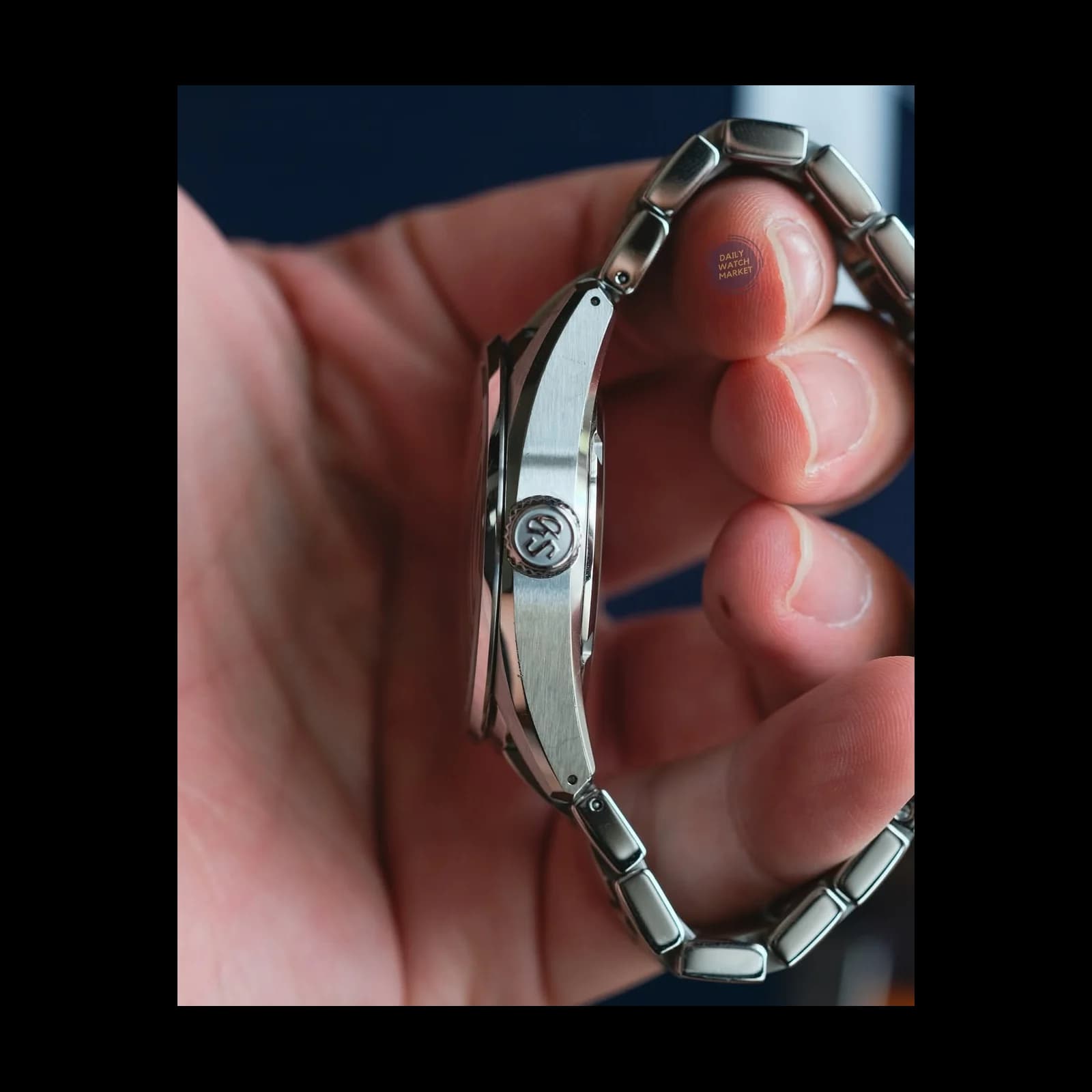 Thumb Spring Drive Evolution 9 Stainless Steel / Lake Suwa / Bracelet