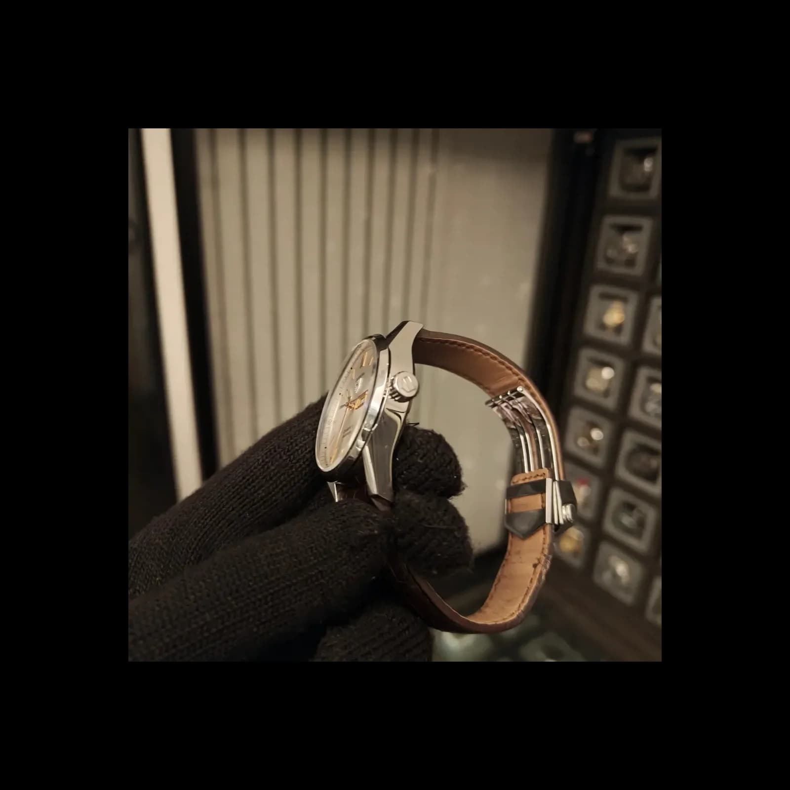 Thumb Carrera Calibre 5 Day Date Stainless Steel / Silver / Alligator