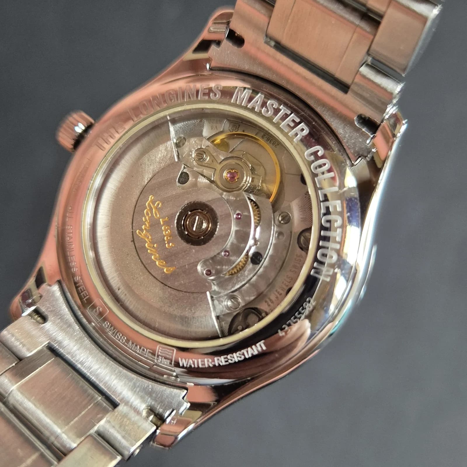 Thumb Master Collection 38.5 Day Date Stainless Steel / Silver-Arabic / Bracelet
