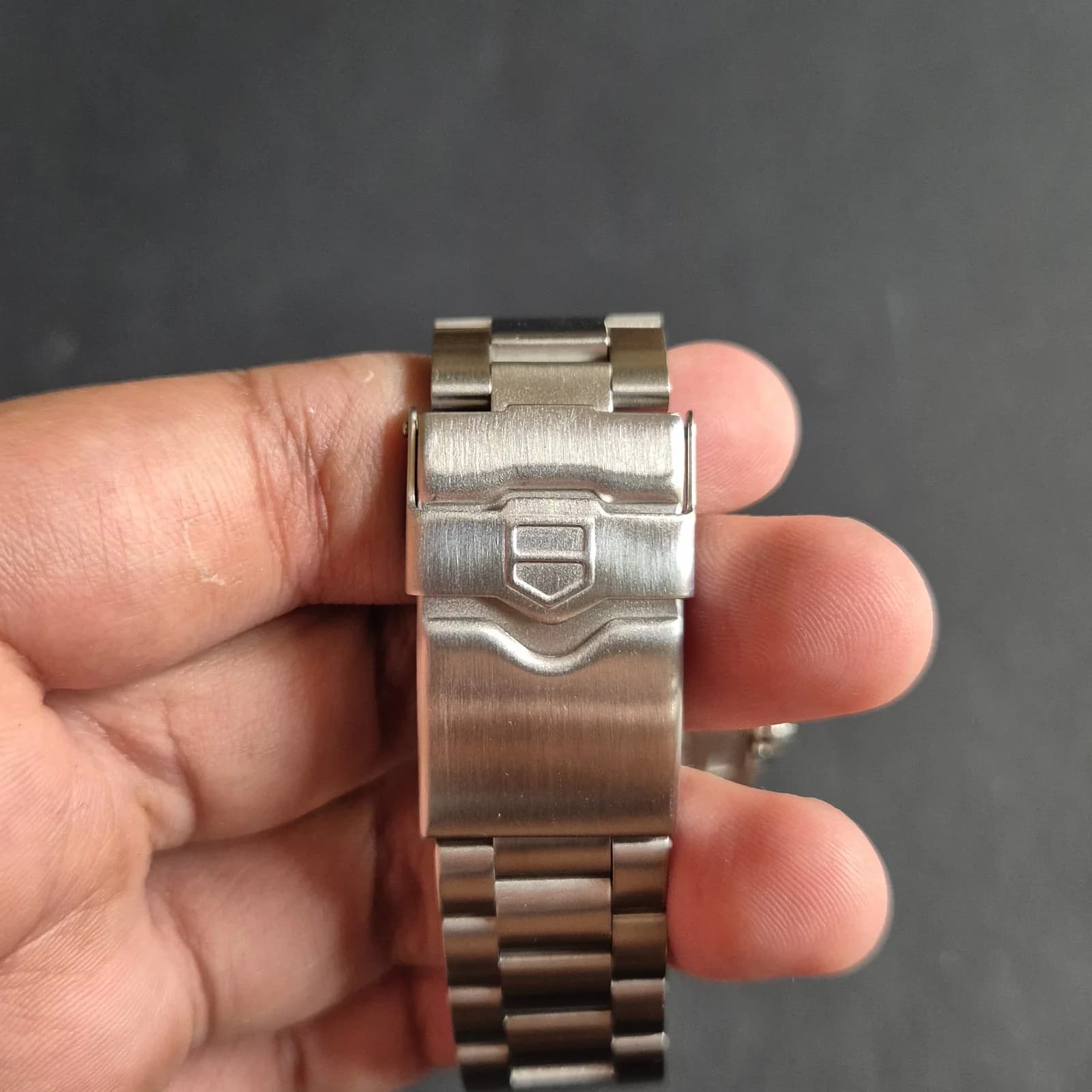 Thumb Formula 1 Calibre 5 41 Stainless Steel / Black / Bracelet