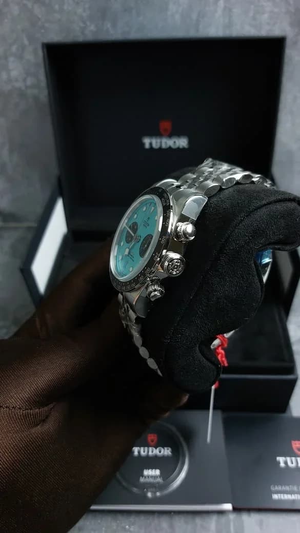 Thumb Heritage Black Bay Chronograph / Stainless Steel / Turquoise