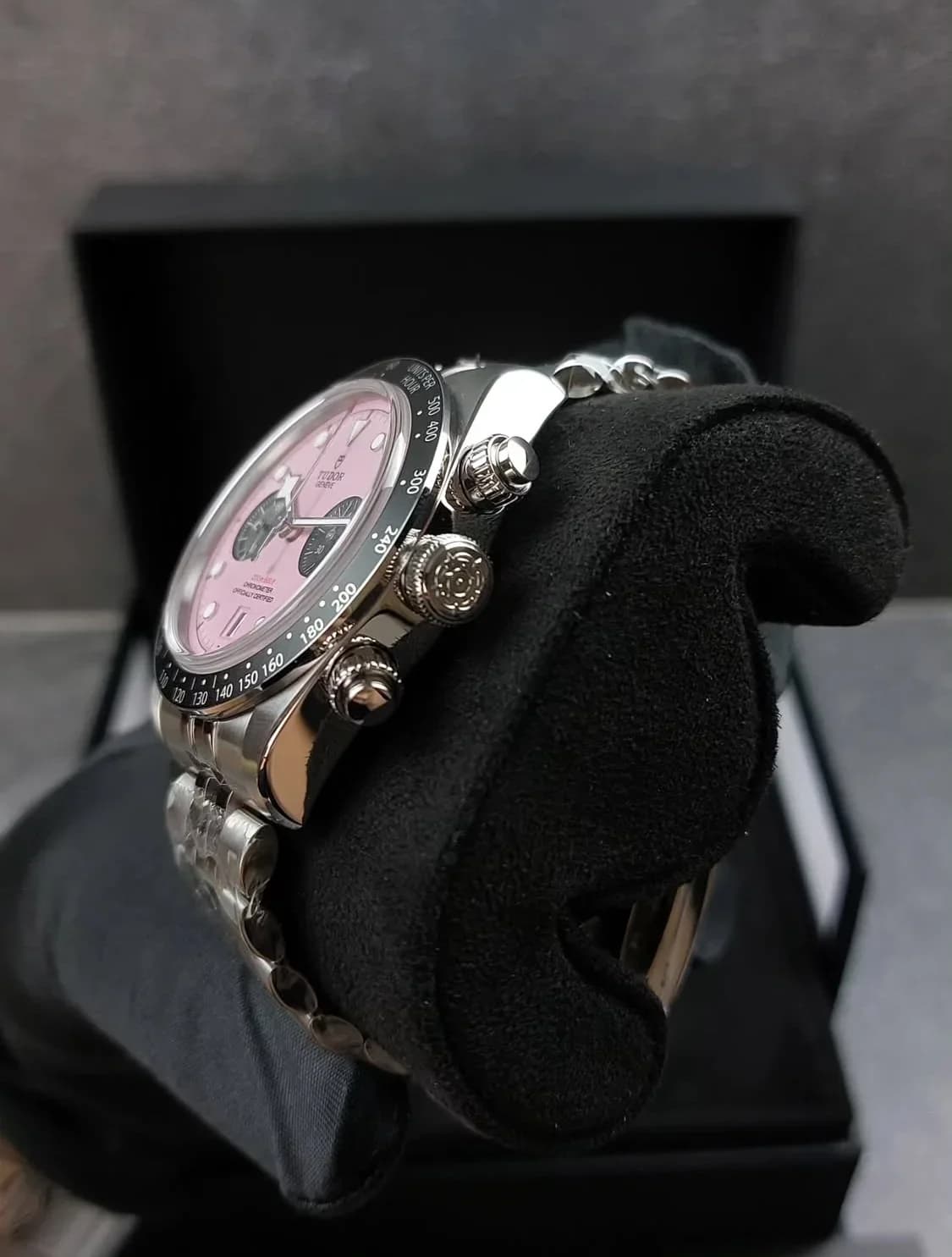 Thumb Heritage Black Bay Chronograph Pink / Bracelet