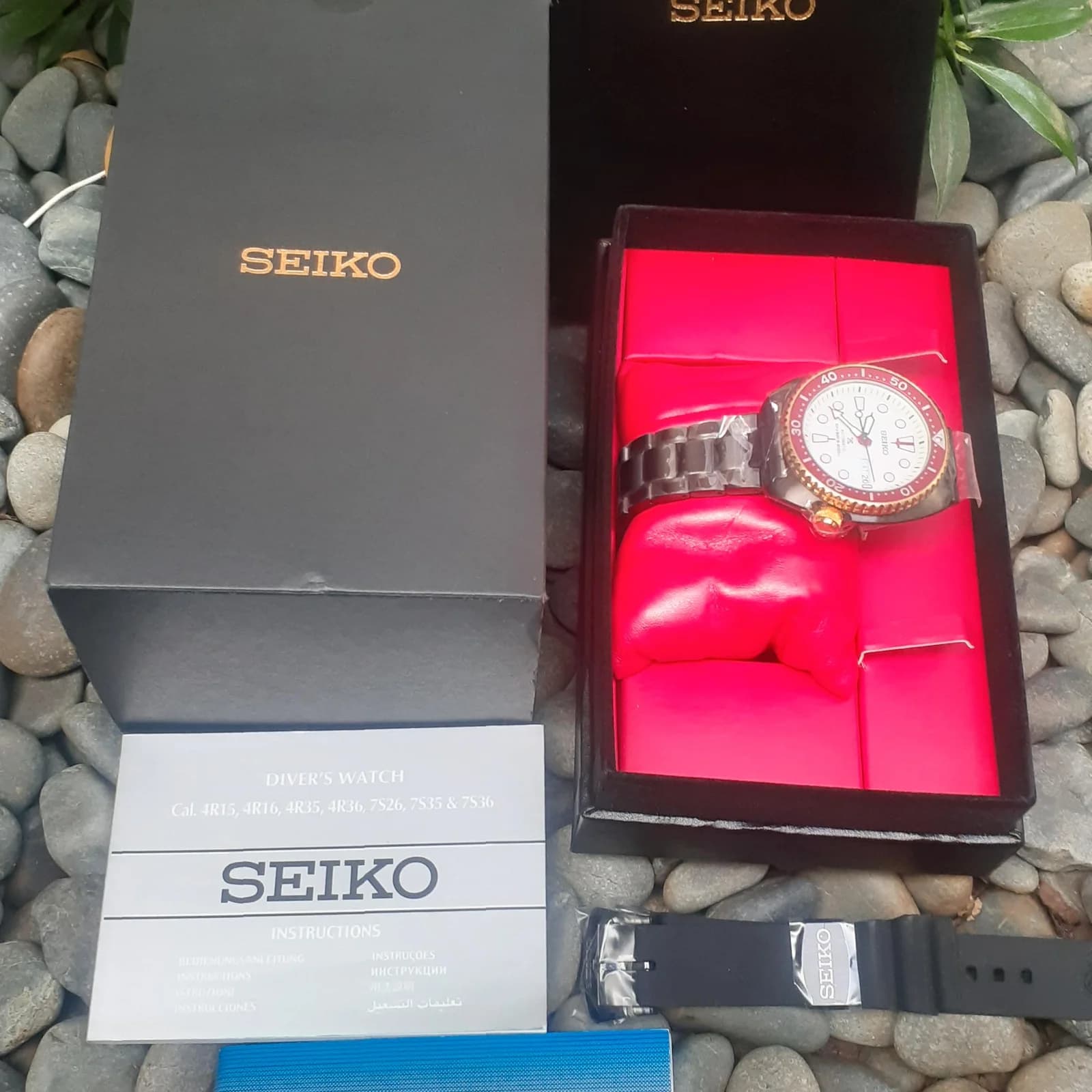 Thumb Seiko Prospex Turtle Watch SRPJ52K1 Limited Edition