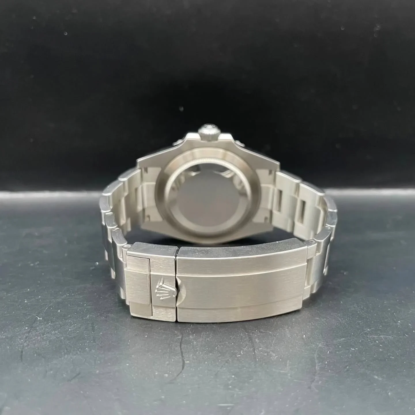 Thumb Submariner Date 41 Stainless Steel / Black / Green Cerachrom