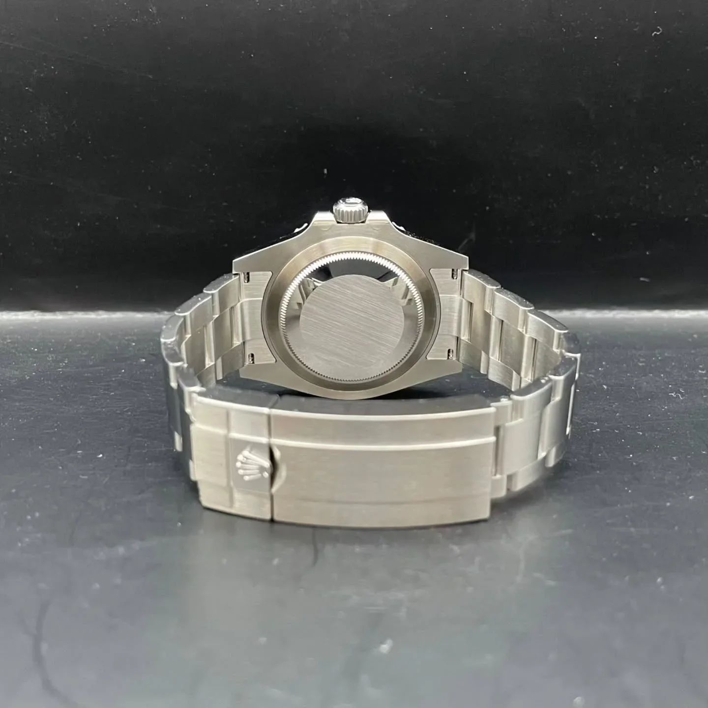 Thumb Submariner Date 41 Stainless Steel / Black / Green Cerachrom