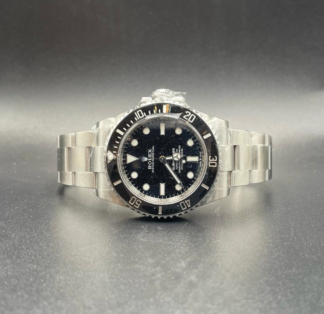 Submariner No-Date 41 / Stainless Steel / Black / Cerachrom