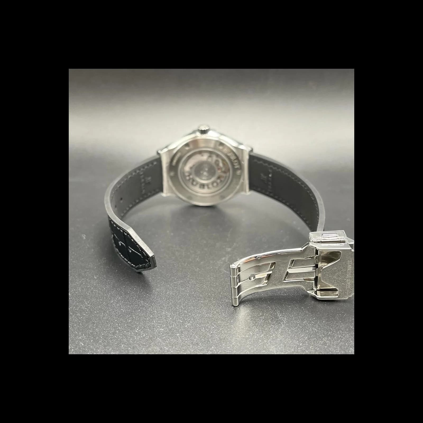 Thumb Classic Fusion 38 Titanium / Black / Rubber
