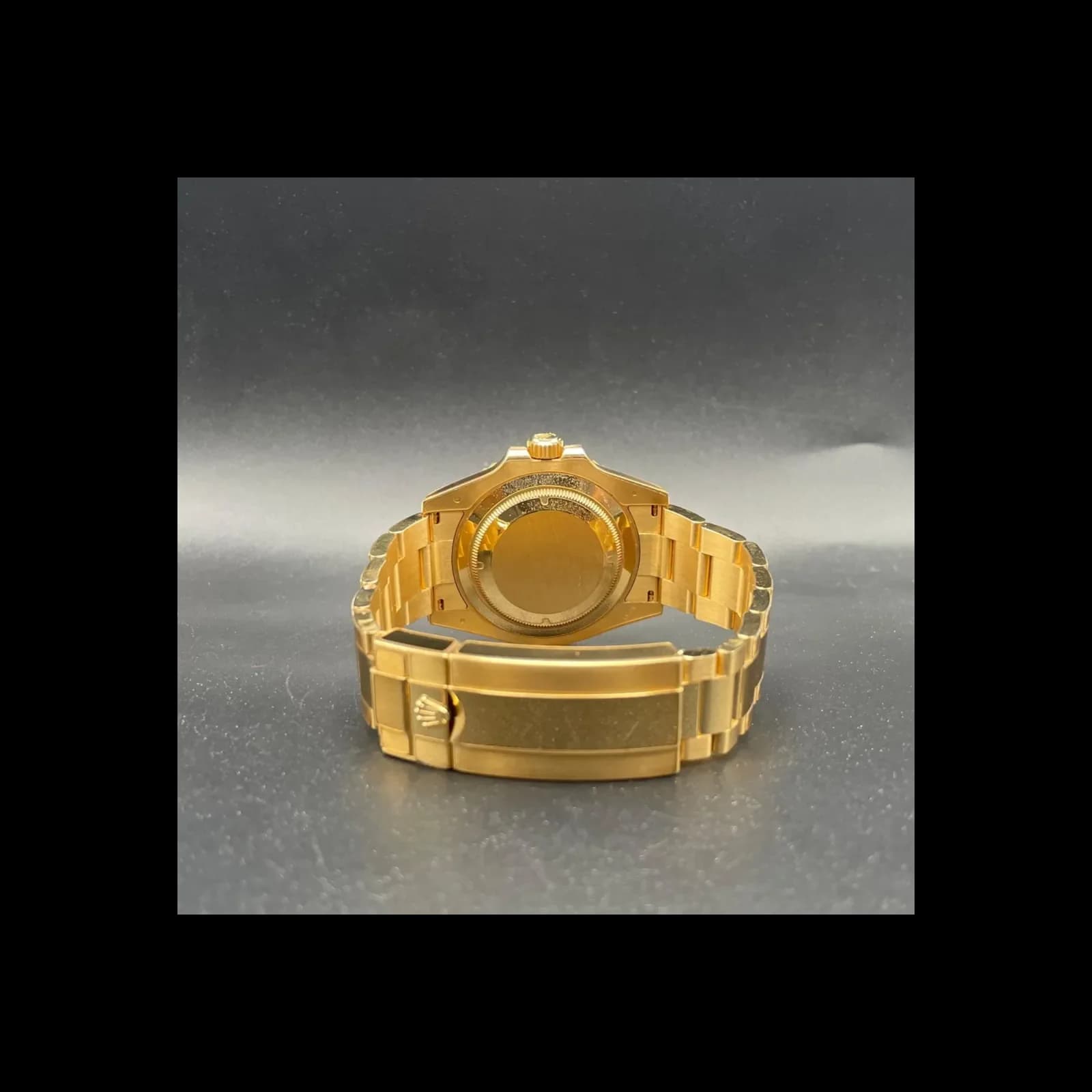 Thumb Submariner Date 41 Yellow Gold / Blue