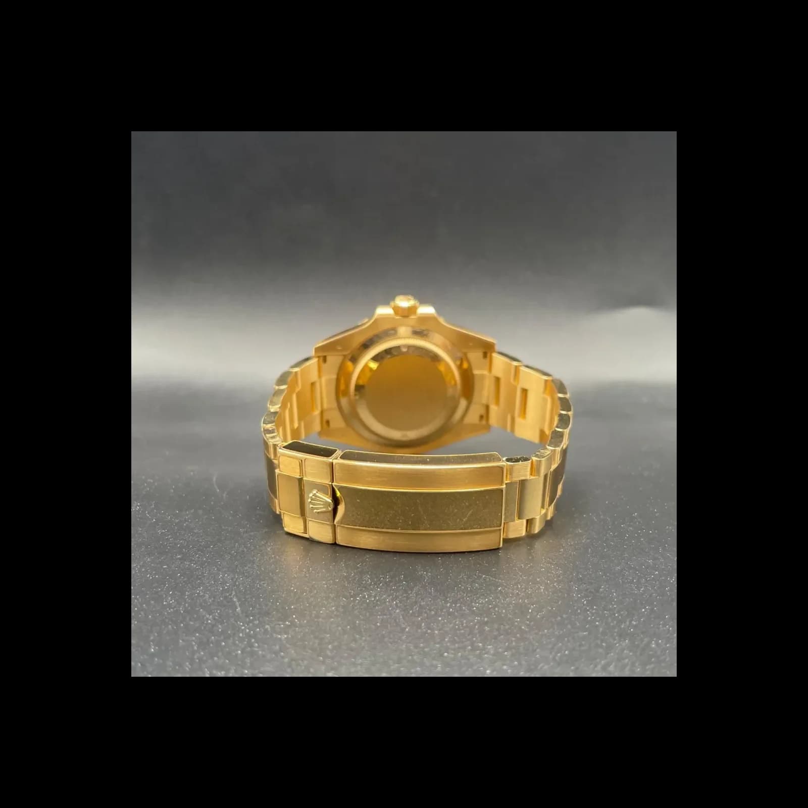 Thumb Submariner Date 41 Yellow Gold / Blue