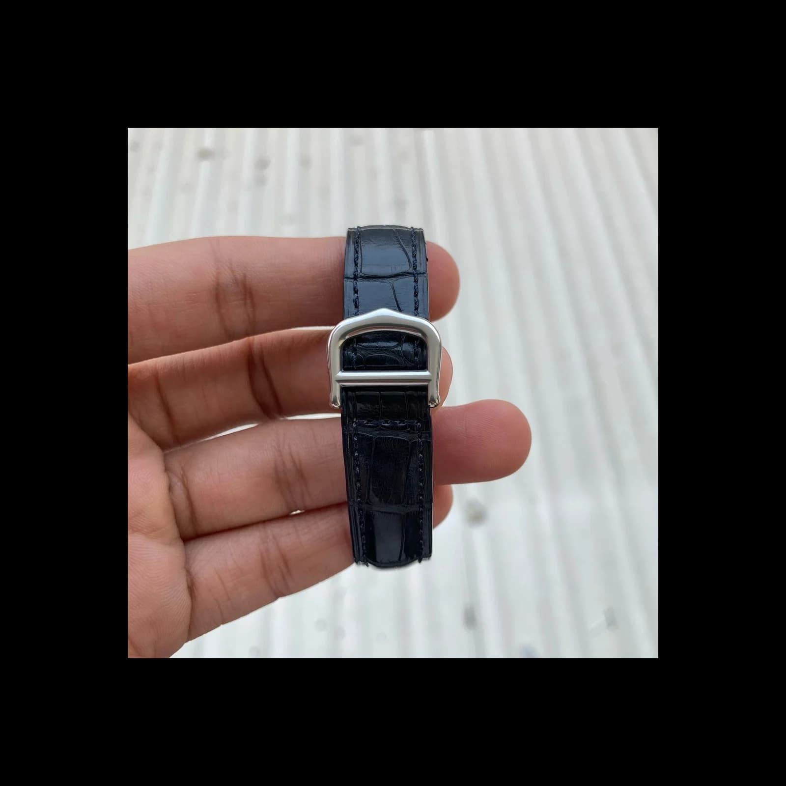Thumb Tank Basculante Quartz