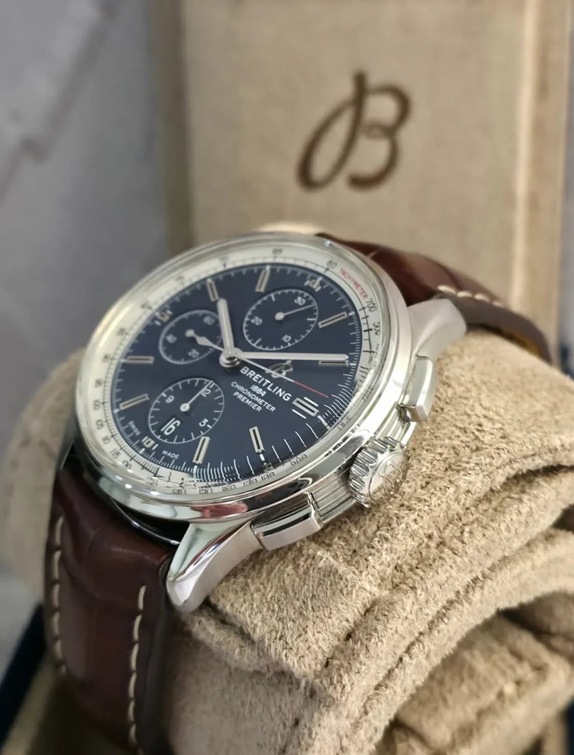 Thumb Premier Chronograph 42 Stainless Steel / Blue / Croco Brown / Folding