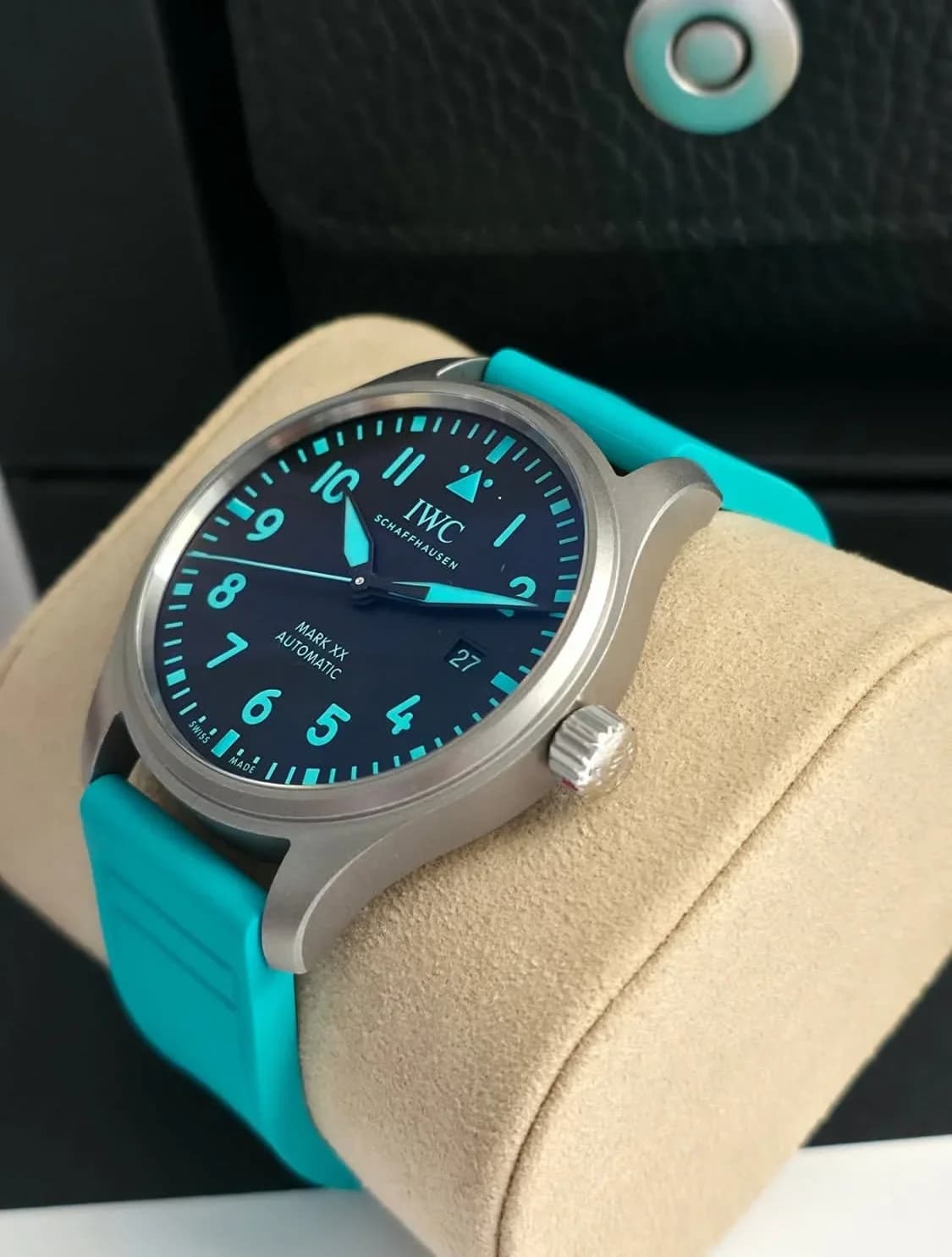 Thumb Pilot's Watch Mark XX Mercedes-AMG PETRONAS Formula One™ Team
