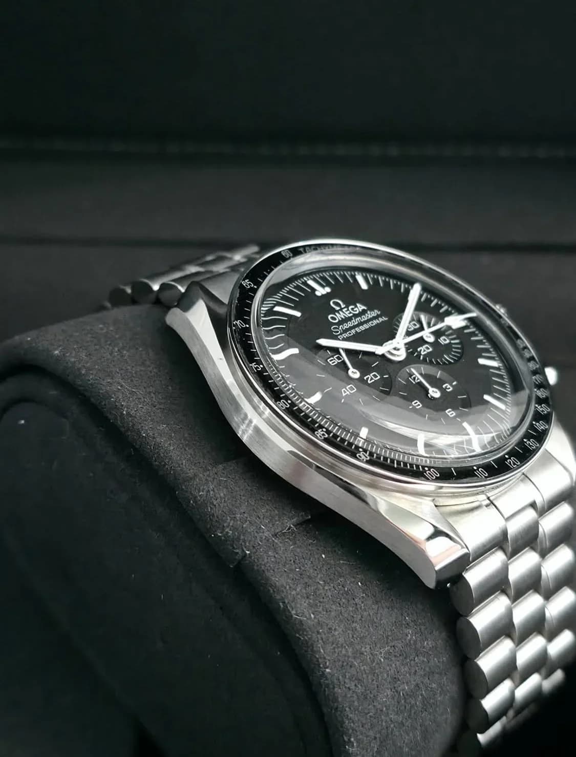 Thumb Speedmaster Professional Moonwatch 3861 Stainless Steel / Black / Plexi / Bracelet