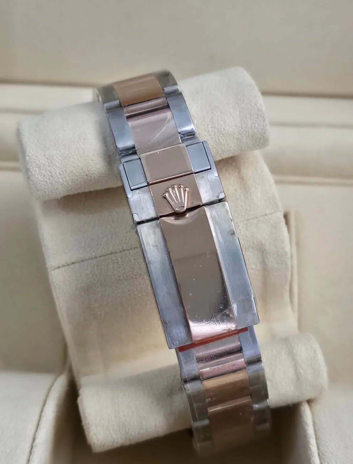 Thumb GMT-Master II Stainless Steel / Everose / CHNR / Oyster