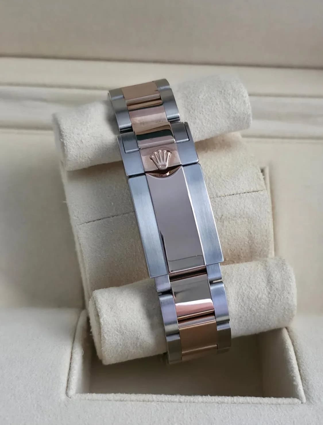 Thumb GMT-Master II Stainless Steel / Everose / CHNR / Oyster